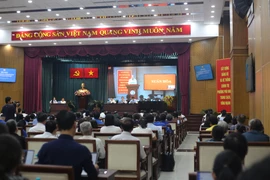 Tiếp xúc với Bí thư Thành ủy, cử tri TP.HCM kiến nghị mạnh tay với thực phẩm bẩn