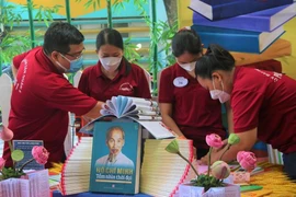 ‘Trưng bày sách đẹp mắt giúp tăng hứng thú đọc sách’