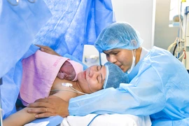Việt Nam lần đầu can thiệp tắc mạch bướu máu bánh nhau thành công