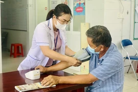 Đề xuất 3 nhóm giải pháp khám sức khỏe miễn phí cho 100% người dân TP.HCM