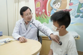 Khi nào trẻ nên tiêm ngừa các bệnh hô hấp?