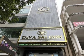 TP.HCM: Khách hàng sốc phản vệ, phòng khám thẩm mỹ trốn tránh trách nhiệm