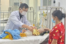 Nhiều trẻ ở TP.HCM nhập viện vì bệnh viêm phổi