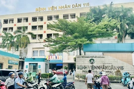 Ngành y tế TP.HCM họp khẩn bàn cách chống nạn 'cò bệnh viện'