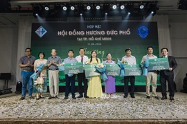 Hội đồng hương Đức Phổ ở TP.HCM trao tặng nhà tình nghĩa tại Quảng Ngãi