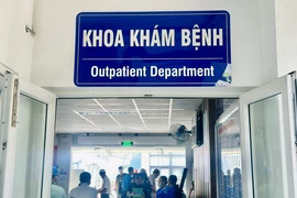 Nguy cơ rối loạn điện giải, viêm phổi mùa nắng nóng