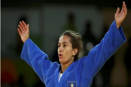Cô gái vàng Kosovo đối diện án phạt