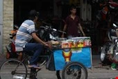 Nghịch lý: Nhà sản xuất phim hoan nghênh đĩa lậu 