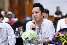 Ca sĩ Tùng Dương: 'Tình hình âm nhạc đang rất rối ren'