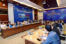 Nhà mạng, ngân hàng bắt tay cung cấp tài chính di động