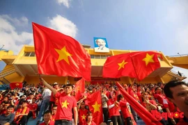 Tặng data roaming để cổ động viên live stream ở TQ
