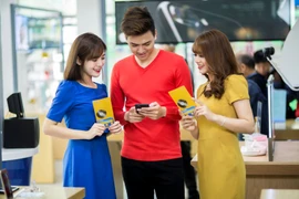 Nhà mạng chuyển khuyến mãi 50% sang trả sau