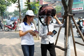 Tuyên truyền chống quấy rối tình dục trên xe buýt