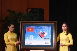 Phát hành bộ tem Chào mừng Hội nghị Thượng đỉnh Mỹ - Triều
