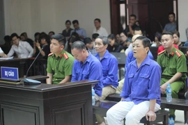 Nạn nhân của Hưng ‘kính’ hai lần muốn tự tử vì áp lực