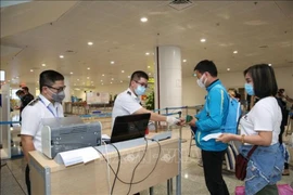 Tạm dừng nhập cảnh người nước ngoài đến từ 27 nước châu Âu