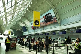 Đưa 343 công dân Việt Nam từ Canada về nước