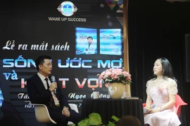 Ra mắt cuốn sách Sống ước mơ và khát vọng