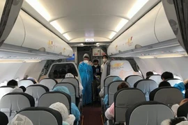 Gần 240 công dân Việt Nam từ Myanmar về nước 