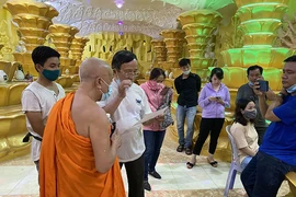 Giáo hội Phật giáo khảo sát việc thờ phụng tro cốt ở các chùa