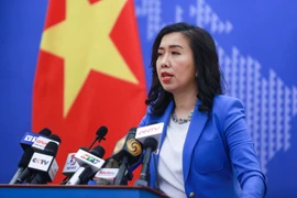 Đặc phái viên của Tổng thống Mỹ về kiểm soát vũ khí thăm VN