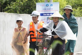  Phái đoàn Ngoại giao Mỹ: ‘Chúng tôi sẵn sàng hỗ trợ Việt Nam’