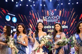 Nữ sinh Đại học Nam Cần Thơ đăng quang Hoa khôi Sinh viên 