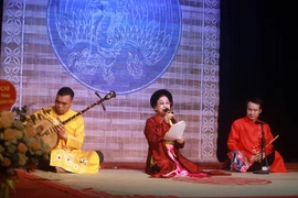Ngâm 3.254 câu Kiều với 10 tiếng âm thanh 