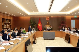 Các Bộ thống nhất quan điểm cần tổ chức cho học sinh đi học trở lại