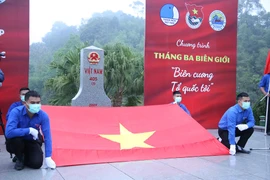 Nhiều hoạt động ý nghĩa hưởng ứng chương trình 'Tháng Ba biên giới'
