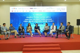 Bảo tồn và phát triển ngành công nghiệp văn hóa và nghệ thuật