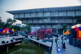 Triển lãm 'Thông Linh', cách nhìn mới mẻ về điêu khắc đương đại Việt Nam