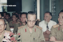 Thượng tướng Nguyễn Chí Vịnh viết sách về 1 trong ba át chủ bài của tình báo Việt Nam