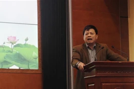 'Có họa sĩ chưa vẽ tranh cổ động nhưng lại đi chấm tranh cổ động'