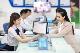 Khách hàng vẫn bị 'khủng bố' bởi cuộc gọi rác, lừa đảo