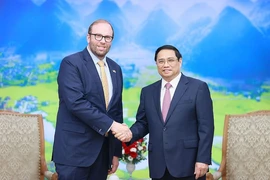 Thủ tướng đề nghị các nghị sĩ Mỹ ủng hộ hàng hoá Việt Nam vào thị trường Mỹ