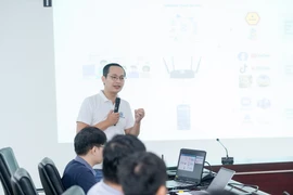 Trẻ em gặp nhiều rủi ro trên môi trường Internet