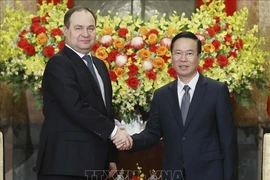 Chủ tịch nước Võ Văn Thưởng tiếp Thủ tướng Cộng hòa Belarus Roman Golovchenko