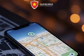 Suýt bị lừa vì tìm mua phần mềm đọc trộm tin nhắn điện thoại chồng