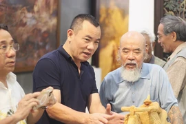 Triển lãm 70 tác phẩm mỹ thuật kỷ niệm chiến thắng Điện Biên Phủ