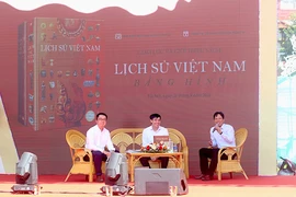 Sách 'Lịch sử Việt Nam bằng hình' mất 8 năm biên soạn có gì đặc sắc?
