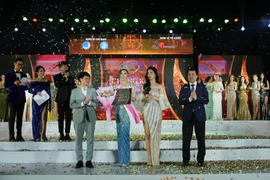 Cuộc thi Hoa khôi Sinh viên Việt Nam tìm kiếm vẻ đẹp của sự thông minh