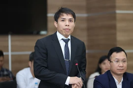 Drone làm sao triển khai được khi dây diện chằng chịt?