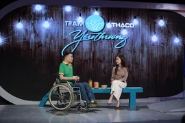 Cuộc đời đầy nghị lực của chàng trai liệt tứ chi, mất 87% sức khoẻ 