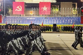 Toàn cảnh buổi tổng hợp luyện diễu binh, diễu hành trên Quảng trường Ba Đình