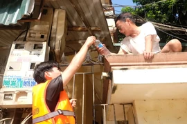 Lễ hội Văn hoá Thế giới gây quỹ ủng hộ đồng bào vùng lũ