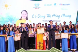 'Chia sẻ cùng thầy cô 2025' tuyên dương 80 thầy, cô giáo