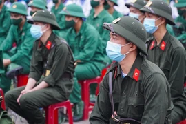 Sinh viên nợ môn có được tiếp tục tạm hoãn nghĩa vụ quân sự?
