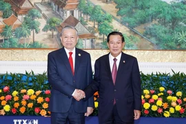 Tổng Bí thư Tô Lâm hội kiến Samdech Techo Hun Sen
