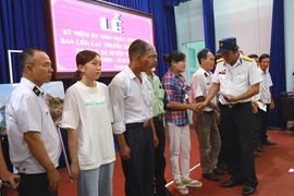 Cựu binh Trường Sa hội ngộ trao Kỷ niệm chương “Vì sự nghiệp bảo vệ biển đảo”